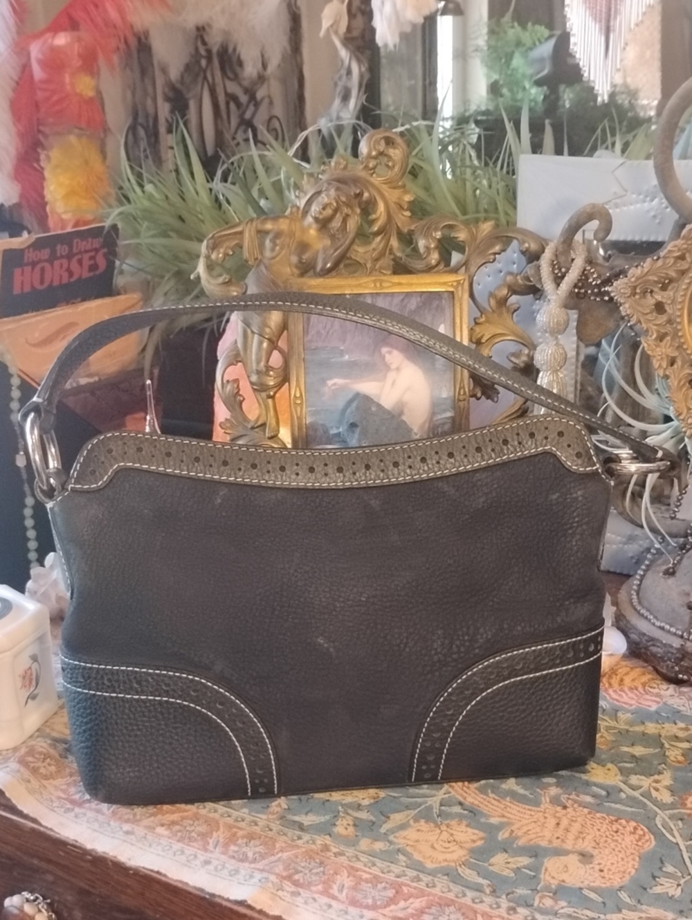 Vintage Dooney & Bourke Black Leather Shoulder Bag with Tassel Accent - Picture 17 of 17